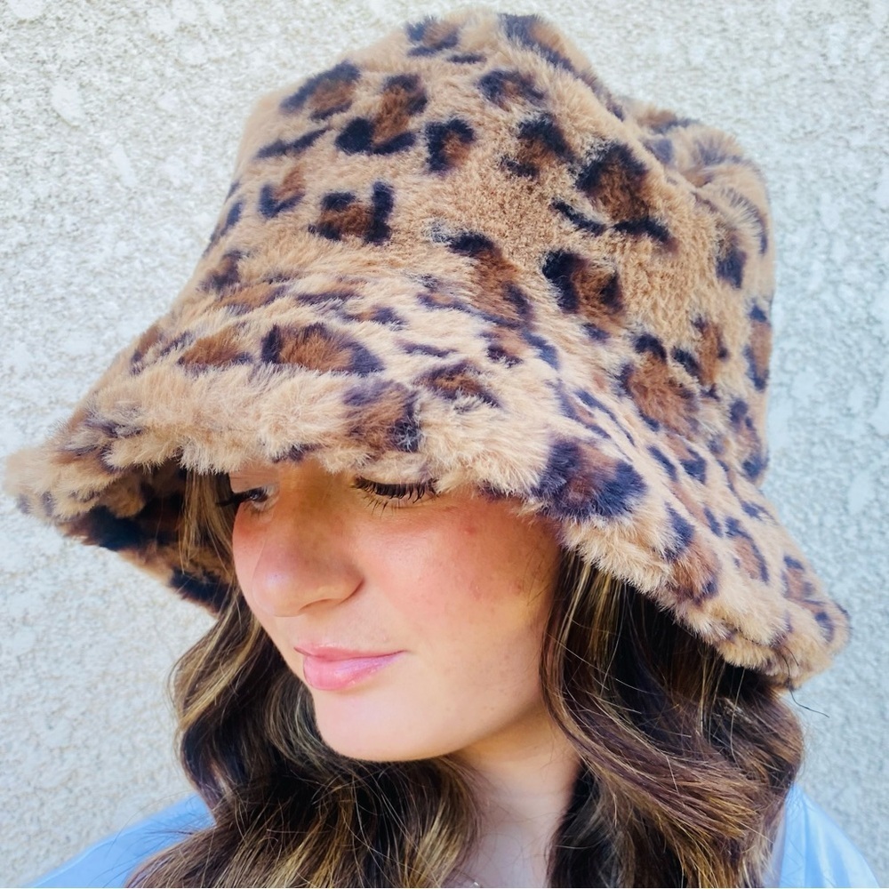 Faux Fur Leopard Bucket Hat
